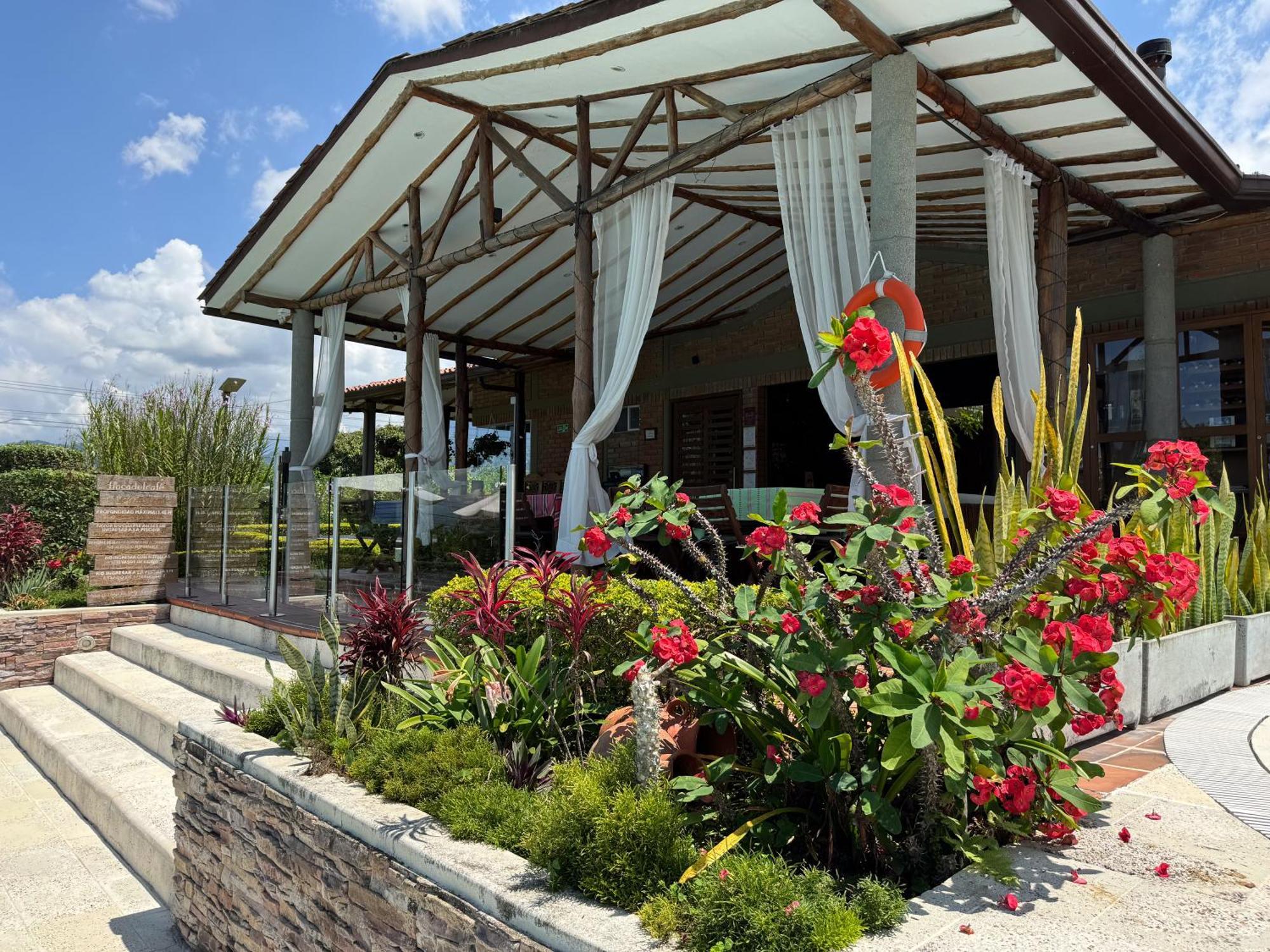 Finca Del Cafe - Casa Typica Санта Роса де Кабал Екстериор снимка